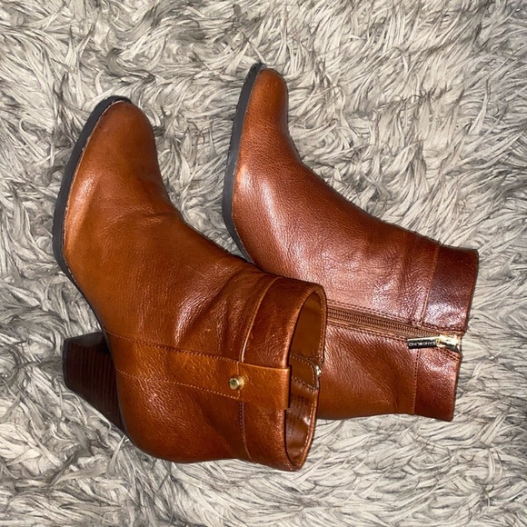 Women's Side Zip Heel Dress Booties - Picture 2 of 8